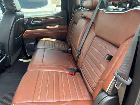 Used 2023 GMC Sierra 1500 Denali Ultimate AWD/4WD image 15