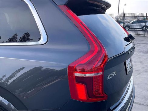 Used 2023 Volvo XC90 T8 Plus w/ Protection Package Premier image 33