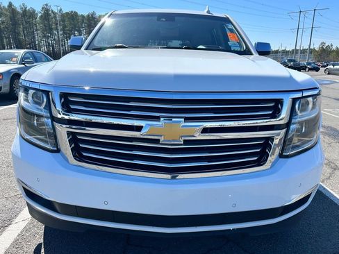 Used 2019 Chevrolet Suburban Premier image 8