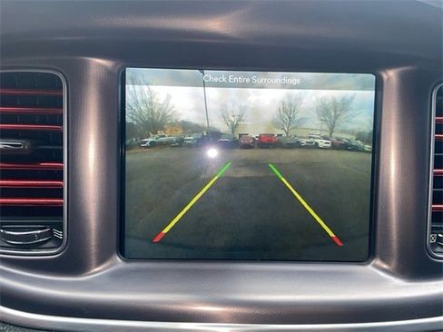 Used 2019 Dodge Charger Scat Pack image 7