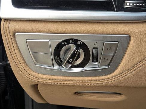 Used 2024 BMW 430i Convertible RWD image 12