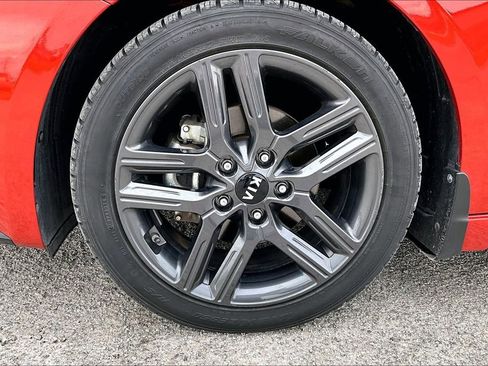 Used 2020 Kia Forte GT-Line w/ GT-Line Premium Package FWD image 9