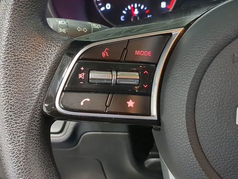 Used 2022 Kia Forte Sedan image 30