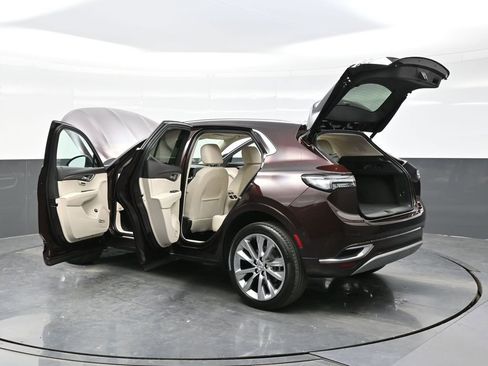 Used 2023 Buick Envision Avenir AWD/4WD image 48