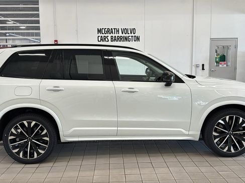 New 2026 Volvo XC90 T8 Ultra w/ Lounge Package AWD/4WD image 4
