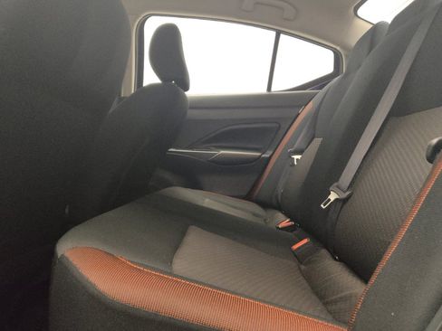 Used 2024 Nissan Versa SR FWD image 18