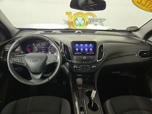 Certified 2022 Chevrolet Equinox RS w/ Infotainment Package image 13
