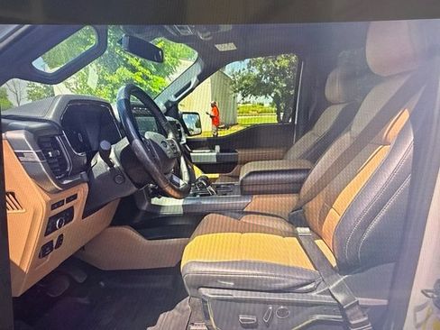 Used 2021 Ford F150 Lariat w/ Equipment Group 502A High AWD/4WD image 8