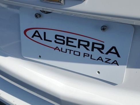 Used 2024 Chevrolet Equinox LT image 7