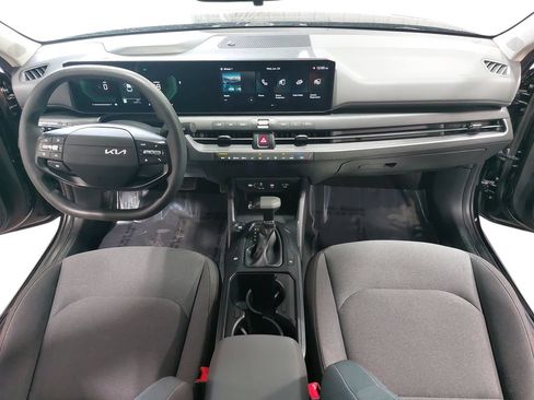 Certified 2025 Kia K4 FWD image 9