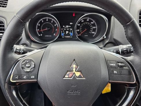 Used 2016 Mitsubishi Outlander Sport ES FWD image 17