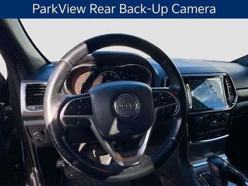 Used 2021 Jeep Grand Cherokee Laredo X image 11