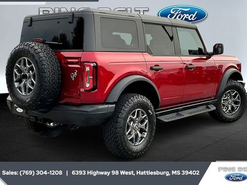 New 2025 Ford Bronco Badlands image 11