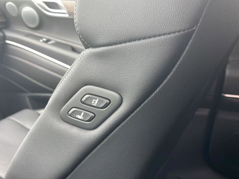 New 2026 Genesis GV80 3.5T Advanced AWD/4WD image 17