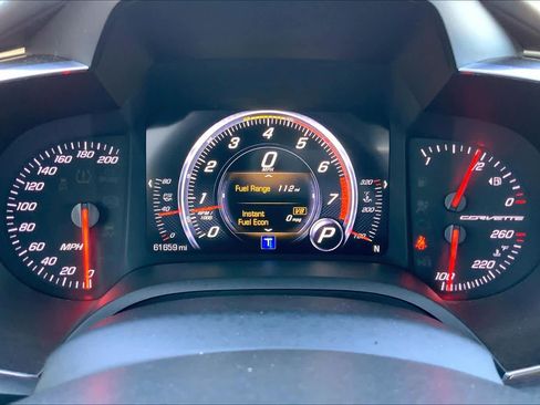 Used 2017 Chevrolet Corvette Stingray Coupe image 23