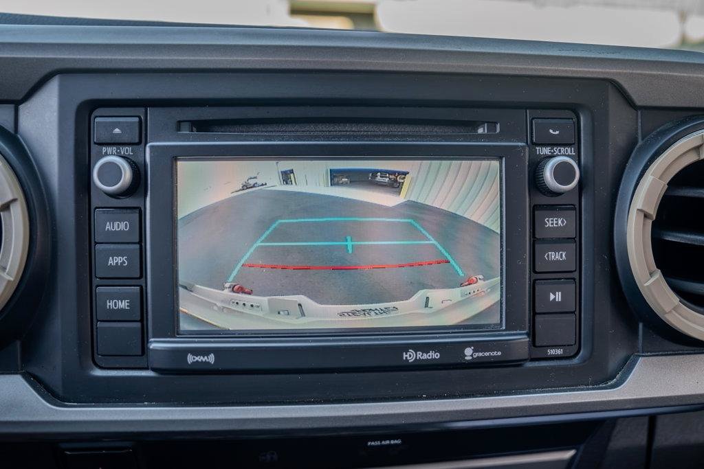 Used 2019 Toyota Tacoma SR5 AWD/4WD image 30