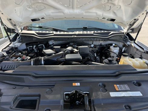 Used 2022 Ford F250 XL w/ Power Equipment Group AWD/4WD image 19