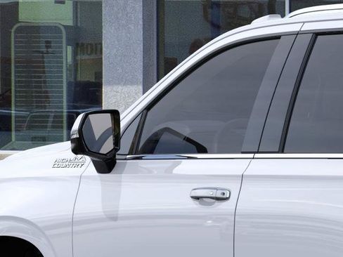 New 2026 Chevrolet Tahoe High Country AWD/4WD image 12