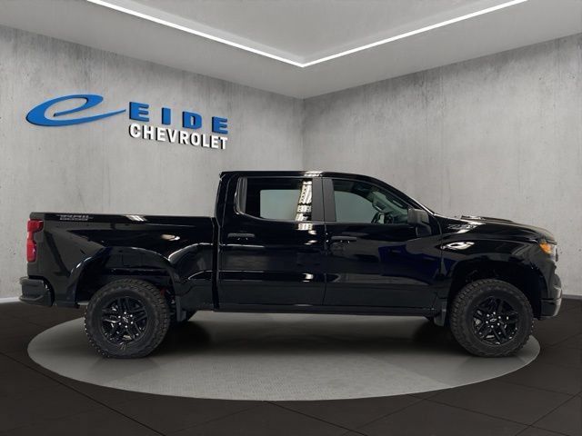 New 2026 Chevrolet Silverado 1500 Custom Trail Boss w/ Midnight Edition AWD/4WD image 9