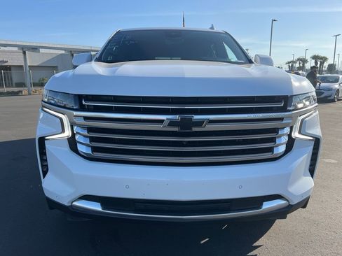 Used 2023 Chevrolet Tahoe High Country image 2
