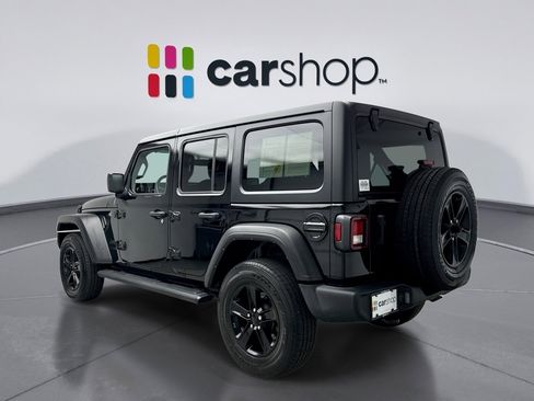Used 2022 Jeep Wrangler Unlimited Sport AWD/4WD image 3