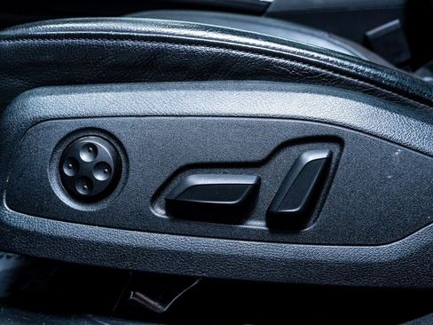 Used 2018 Audi A4 2.0T Premium Plus image 24