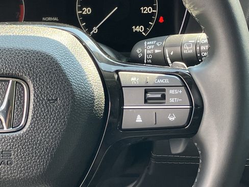 Used 2025 Honda Pilot EX-L image 22