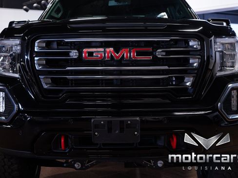 Used 2021 GMC Sierra 1500 AT4 w/ AT4 Value Package AWD/4WD image 10