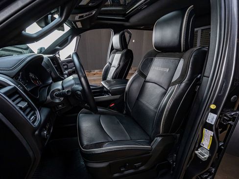 Used 2024 RAM 2500 Laramie w/ Night Edition AWD/4WD image 29