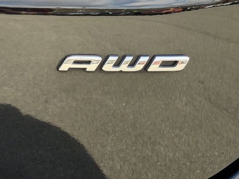 Used 2023 Ford Edge SEL w/ Convenience Package image 13