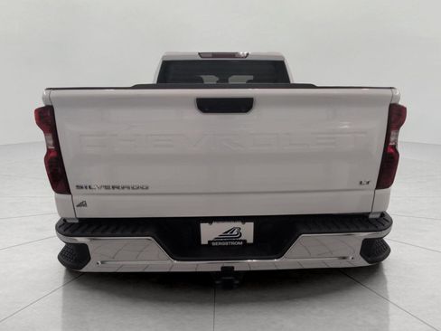 Used 2024 Chevrolet Silverado 1500 LT AWD/4WD image 25