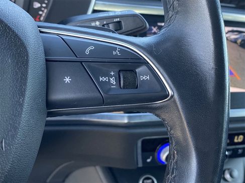 Used 2023 Audi Q3 2.0T Premium image 31