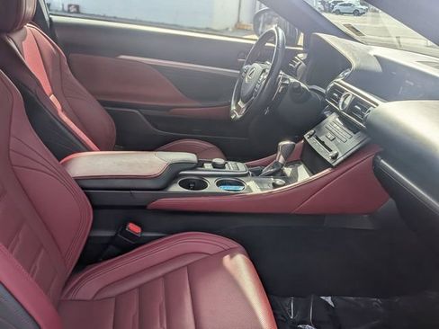 Used 2016 Lexus RC 200t image 32
