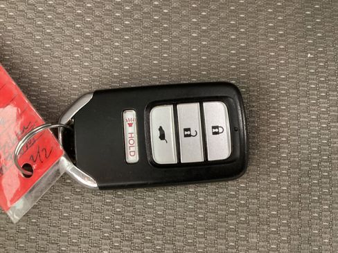 Used 2017 Honda HR-V EX image 30