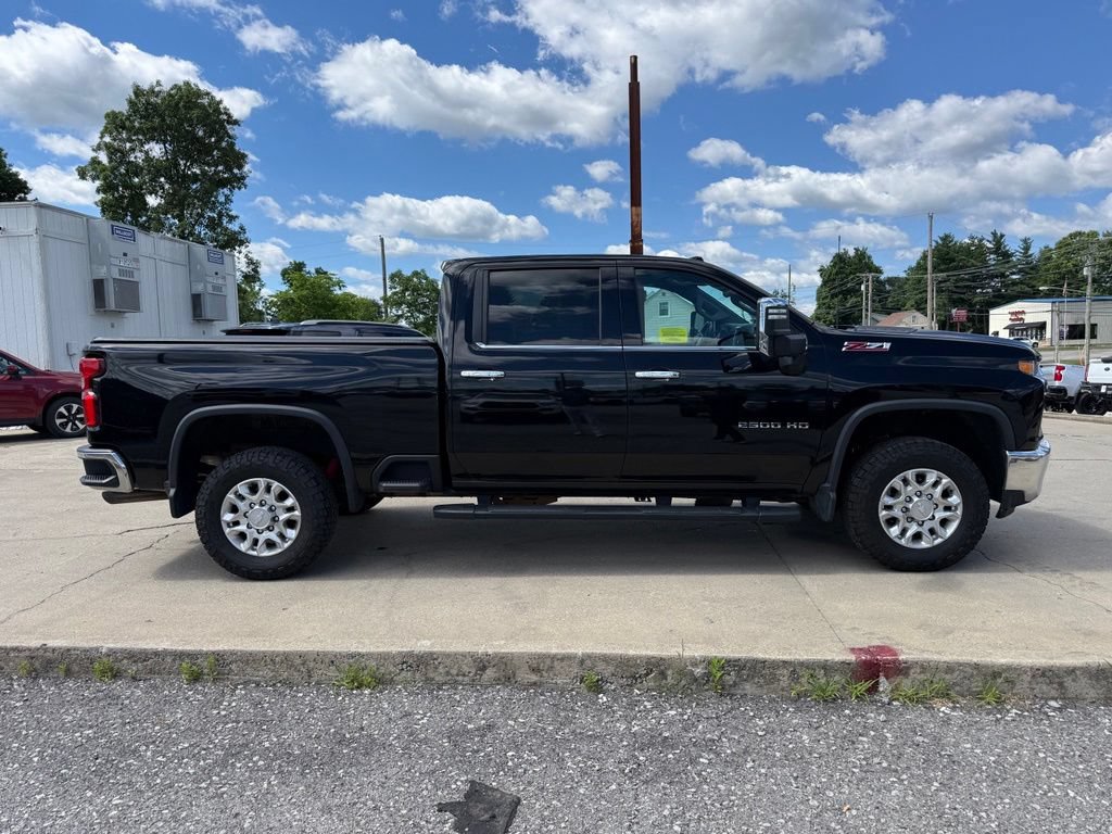 Used 2020 Chevrolet Silverado 2500 LTZ w/ Z71 Off-Road Package AWD/4WD image 6