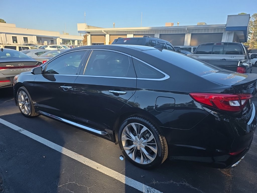 Used 2015 Hyundai Sonata Limited 2.0T FWD image 4