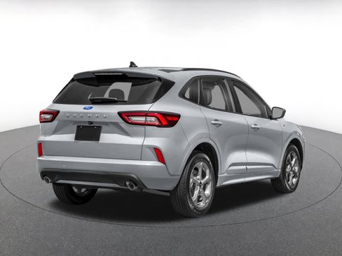 Used 2024 Ford Escape ST-Line FWD image 2
