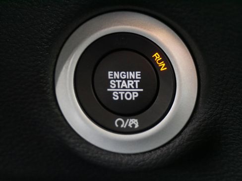 New 2026 Chrysler Pacifica Limited w/ Trailer Tow Group image 20