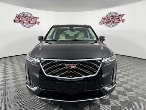 Used 2024 Cadillac XT6 Premium Luxury w/ Technology Package AWD/4WD image 2