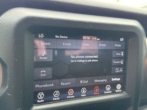 Used 2019 Jeep Wrangler Sport AWD/4WD image 17