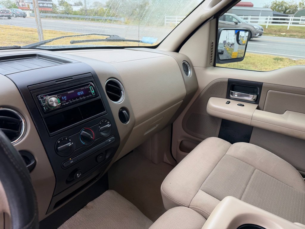 Used 2006 Ford F150 XLT RWD image 14