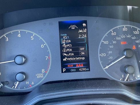 Certified 2025 Toyota Corolla Cross L image 14