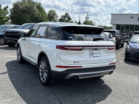 Used 2022 Lincoln Corsair AWD w/ Premium Package image 5