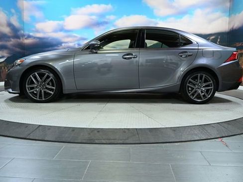 Used 2015 Lexus IS 250 w/ F-Sport Package RWD image 4