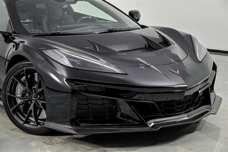 Used 2027 Chevrolet Corvette ZR1X AWD/4WD image 3