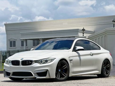 Used 2015 BMW M4 Coupe RWD image 1