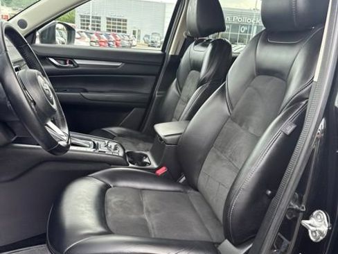 Used 2018 MAZDA CX-5 Touring w/ Preferred Equipment Package AWD/4WD image 9