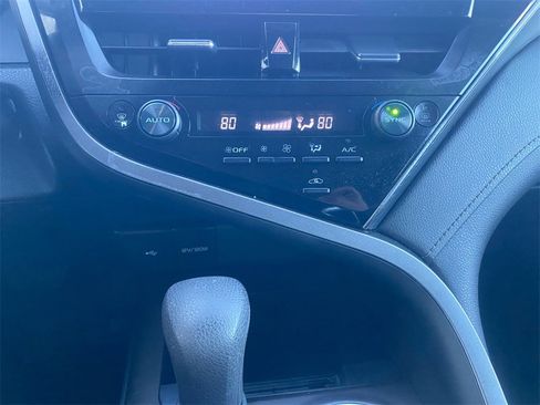 Used 2023 Toyota Camry LE image 23