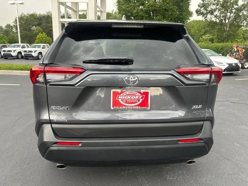 Used 2025 Toyota RAV4 XLE FWD image 8