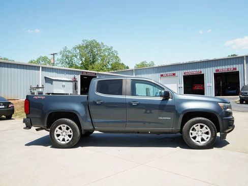 Used 2020 Chevrolet Colorado LT AWD/4WD image 3